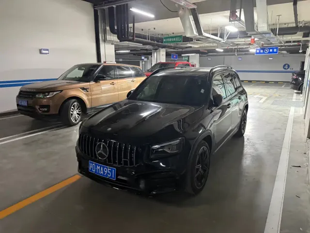 Mercedes-Benz GLB AMG — Фото автомобиля 3