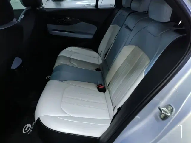 GAC Trumpchi Emkoo — Фото автомобиля 16