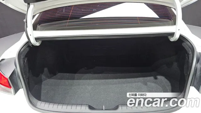Hyundai Avante CN7 — Фото автомобиля 26