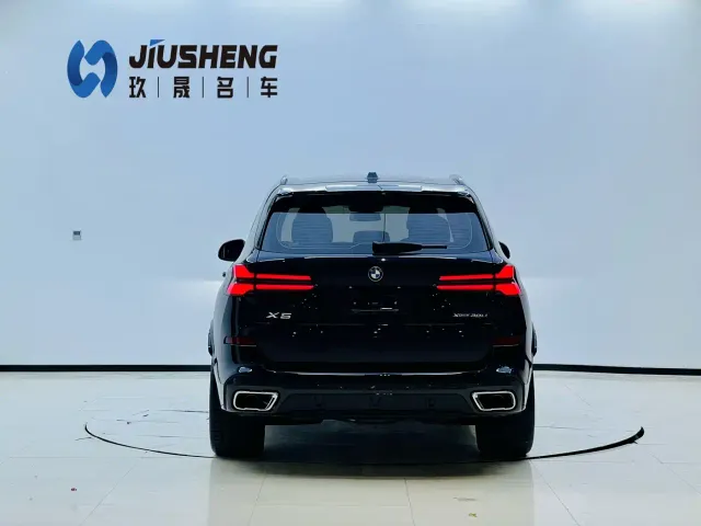 BMW X5 — Фото автомобиля 17