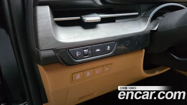 Kia Canival Carnival 4 поколение Бензин 11 мест Signature — Фото автомобиля 14