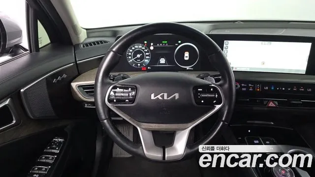 Kia K8 — Фото автомобиля 13