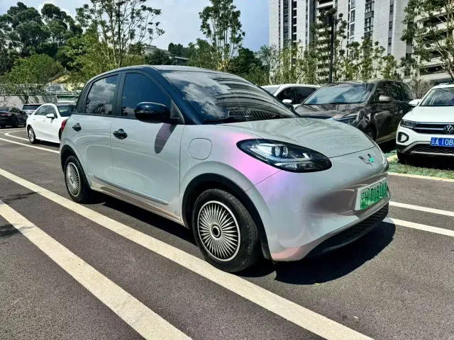 Wuling Bingo — Фото автомобиля 3
