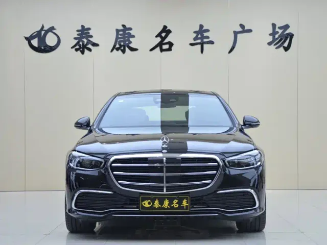Mercedes-Benz S-Class — Фото автомобиля 2