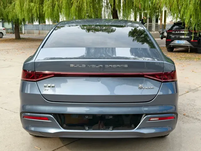 BYD Qin PLUS — Фото автомобиля 4