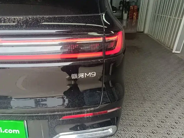 Geely Galaxy M9 — Фото автомобиля 7