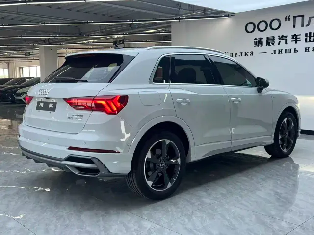 Audi Q3 — Фото автомобиля 6