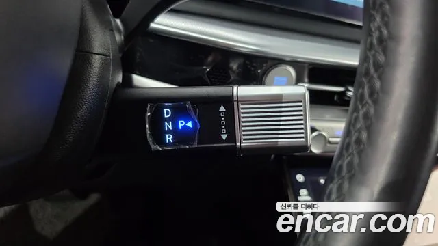 Hyundai Grandeur GN7 — Фото автомобиля 9