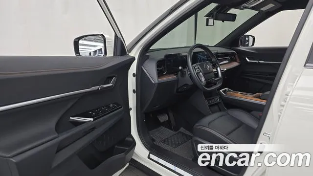 KG_Mobility_Ssangyong Torres Бензин 1.5 2WD — Фото автомобиля 10