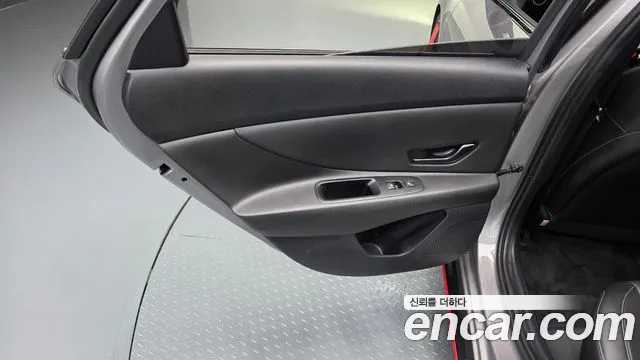 Hyundai Avante CN7 — Фото автомобиля 14