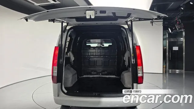 Hyundai Staria Staria L3.5 Карго 5 мест — Фото автомобиля 30