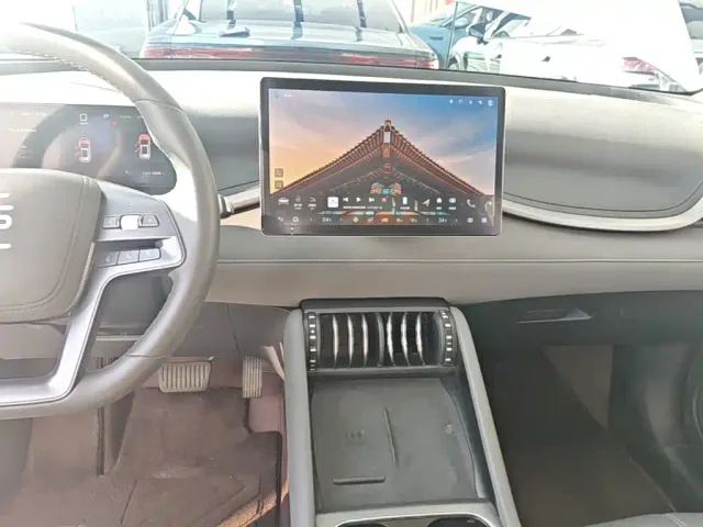 BYD Yuan PLUS — Фото автомобиля 12