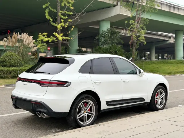 Porsche Macan — Фото автомобиля 6