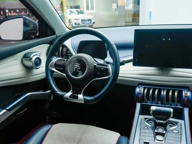 BYD Yuan PLUS — Фото автомобиля 25