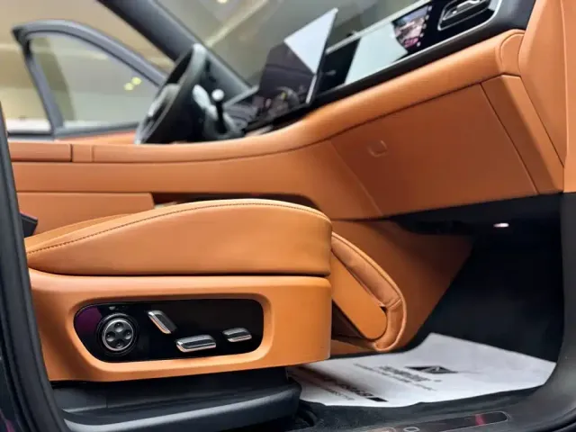 AITO Wenjie AITO M7 2026 Extended Range Ultra AWD 5-Seater — Фото автомобиля 19