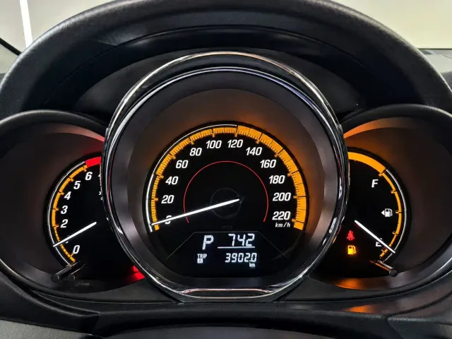 Toyota YARiS L Zhi Xuan — Фото автомобиля 18