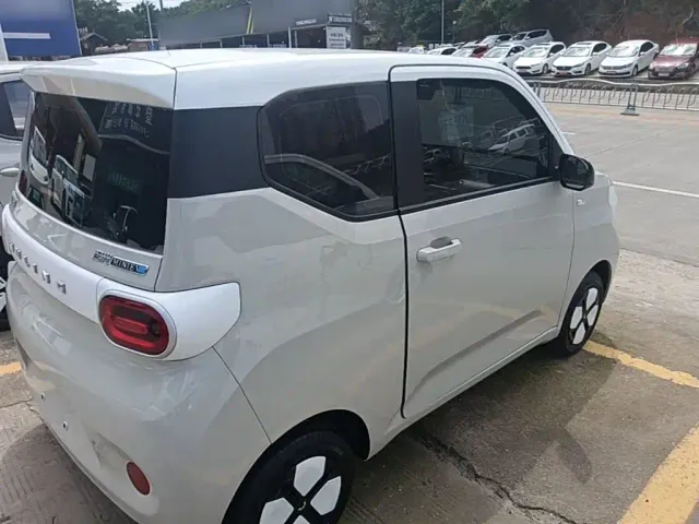 Wuling Hongguang Mini EV — Фото автомобиля 6