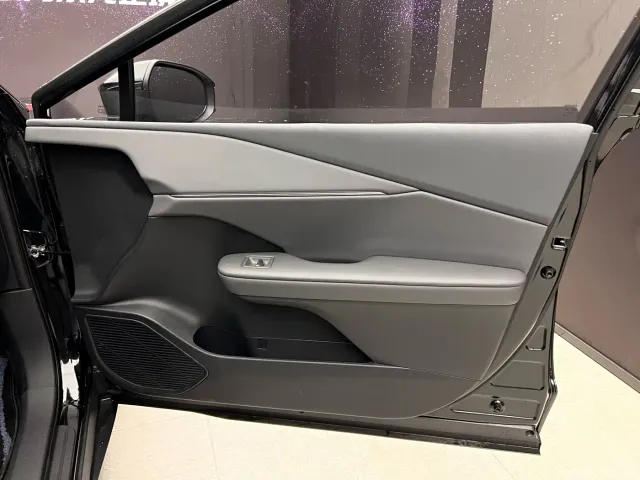Toyota bZ3 — Фото автомобиля 24