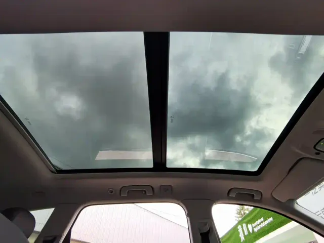 Audi Audi Q7 2023 45 TFSI quattro S line Sport — Фото автомобиля 25
