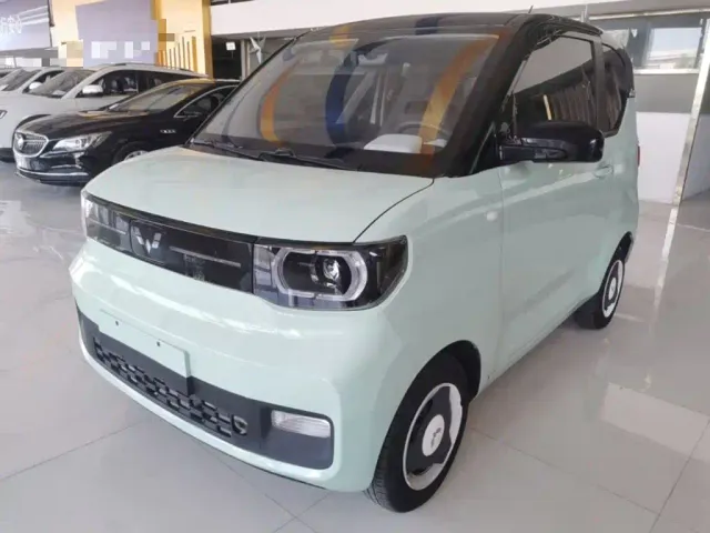 Фотография автомобиля — Wuling Hongguang Mini EV