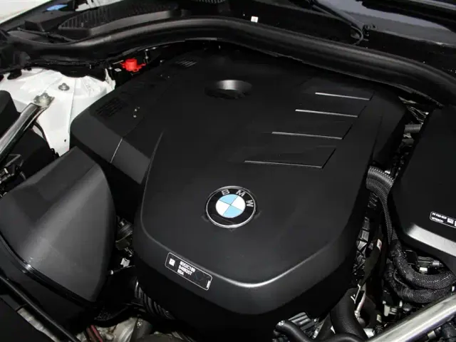BMW 5 Series — Фото автомобиля 12