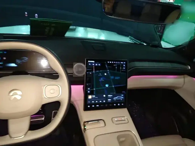 Nio EC7 — Фото автомобиля 5