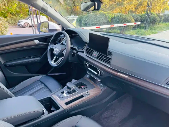 Audi Audi Q5L 2022 45T Luxury Elegance — Фото автомобиля 8
