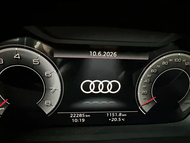 Audi Q3 — Фото автомобиля 14