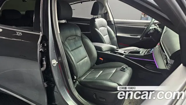 Hyundai Grandeur New — Фото автомобиля 12