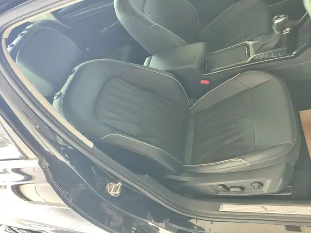 Volkswagen Passat — Фото автомобиля 24
