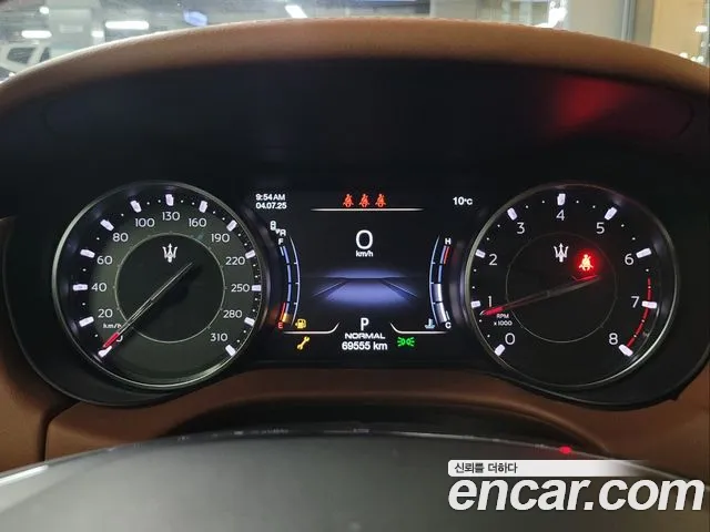 Maserati Ghibli Ghibli — Фото автомобиля 11