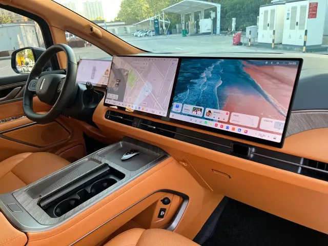Wey Alpine — Фото автомобиля 18