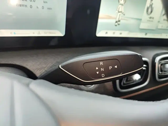 Chery Tiggo 9 — Фото автомобиля 13