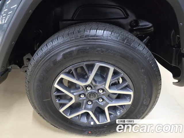 Jeep Wrangler JL — Фото автомобиля 9