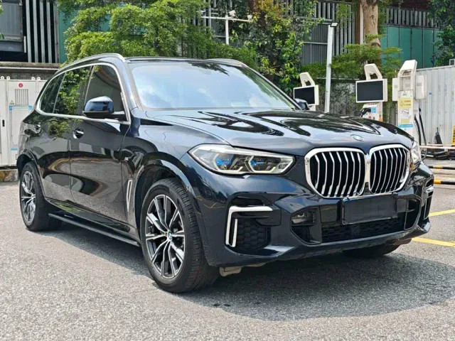 BMW X5 — Фото автомобиля 3
