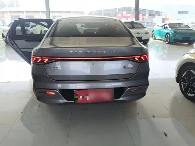 BYD Qin PLUS — Фото автомобиля 5