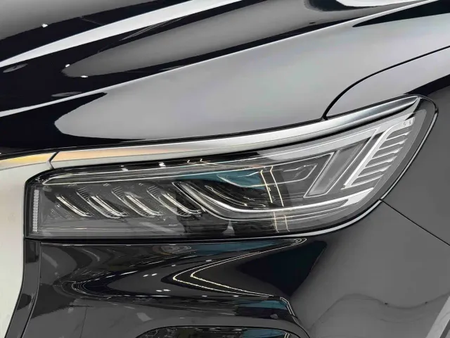 Hongqi HS5 — Фото автомобиля 4