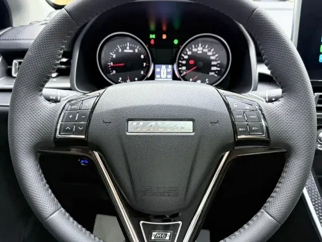 Haval M6 — Фото автомобиля 13