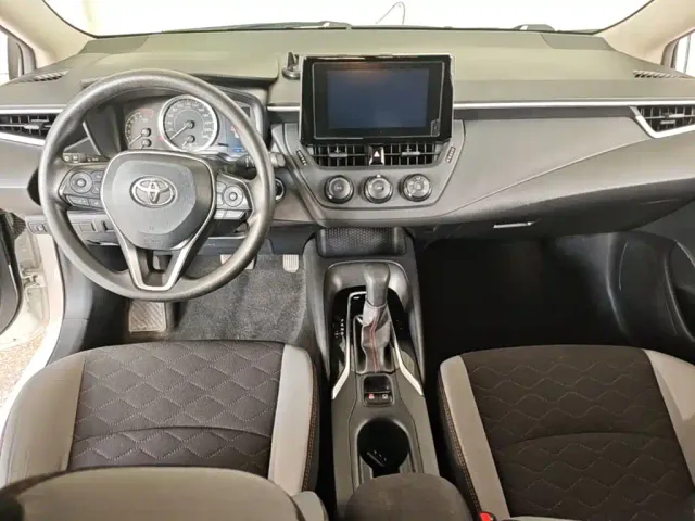 Toyota Corolla — Фото автомобиля 9