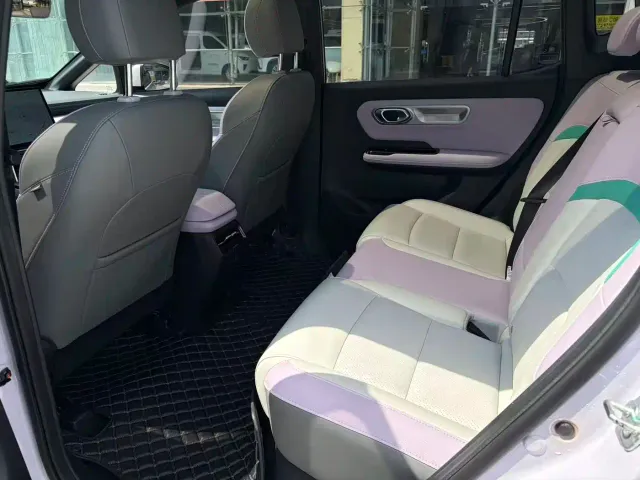 GAC Aion Y — Фото автомобиля 9