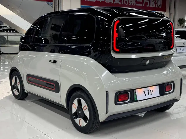 Baojun KiWi EV — Фото автомобиля 5