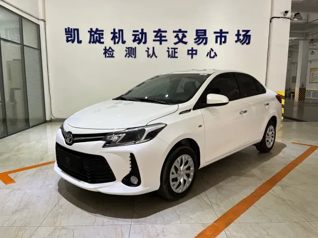 Фотография автомобиля — Toyota Vios