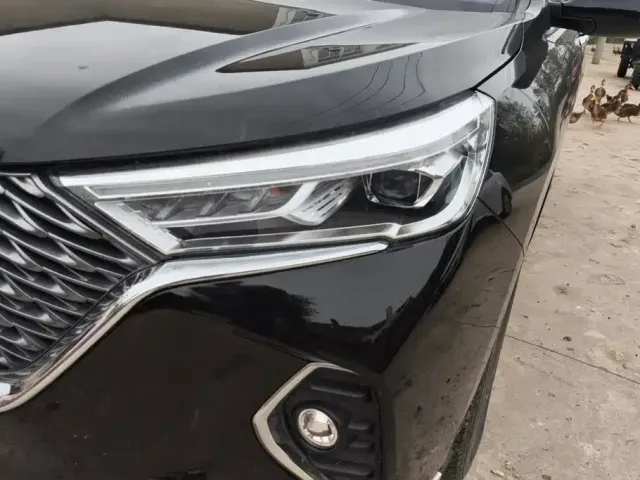 Haval M6 — Фото автомобиля 5