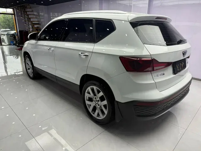 Jetta VS5 — Фото автомобиля 6