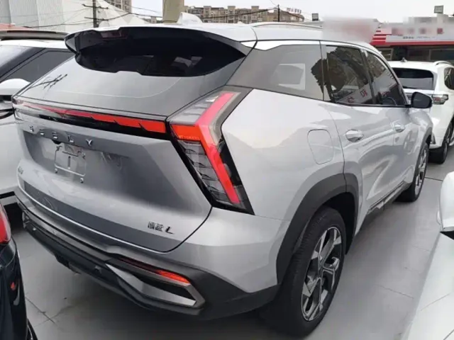Geely Boyue L — Фото автомобиля 6