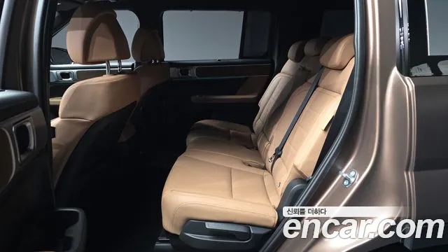 Hyundai Santa Fe — Фото автомобиля 16
