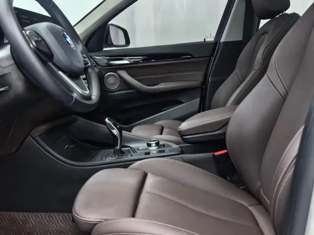 BMW X1 — Фото автомобиля 11