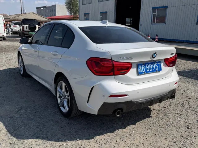 BMW 1 Series — Фото автомобиля 20