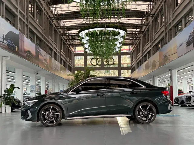 Audi Audi A3 2022 Sportback 35 TFSI Style Sport — Фото автомобиля 2