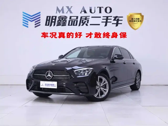 Фотография автомобиля — Mercedes-Benz E-Class
